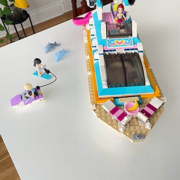 Lego Friends: Cruise Ship - Picture 6 of 11